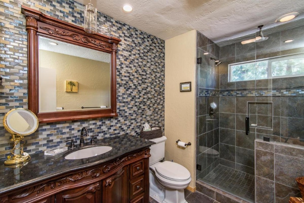 Group Getaways Holiday Home 4030 Image 12